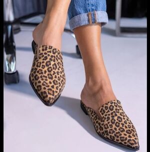 Splended LIZA Leopard Mules